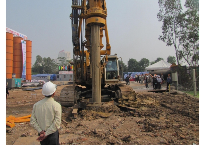 Cọc khoan nhồi, tường vây, móng và tầng hầm