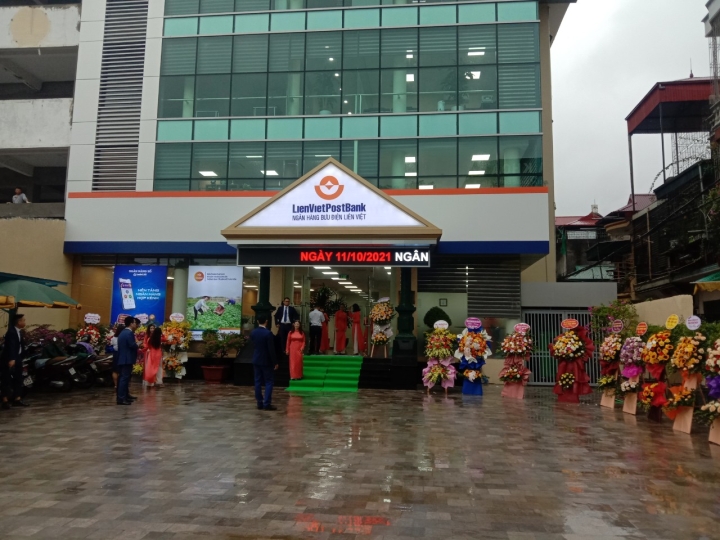 Loc Phat Vietnam Commercial Joint Stock Bank - Hoa Binh Branch